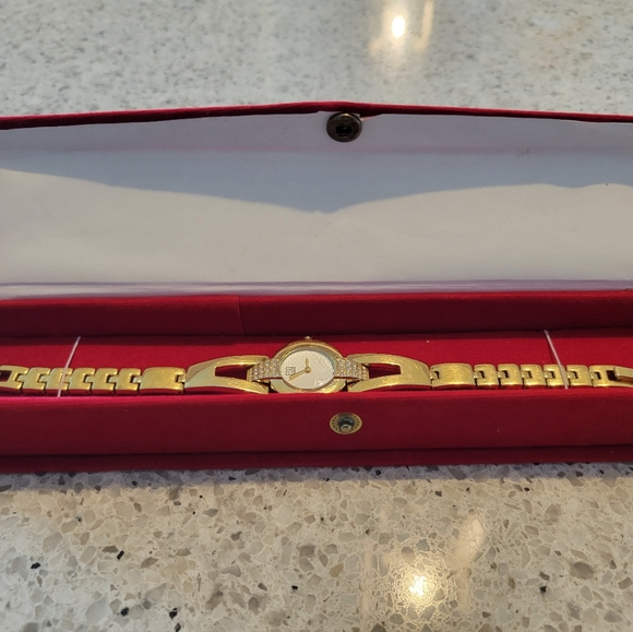 ESQ,BY MOVADO SWISS MUVMENT LADY'S WRIST WATCH. - Picture 8 of 8